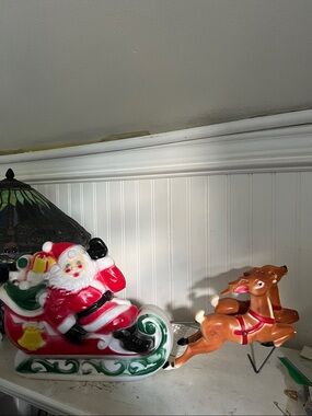 1970 Empire Santa sleigh reindeer tabletop blow mold